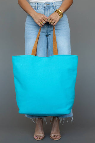 Blue Drink On The Beach Tote - Fitkitty Culture Athleisure Wear, Yoga Wear &  Women's Clothing