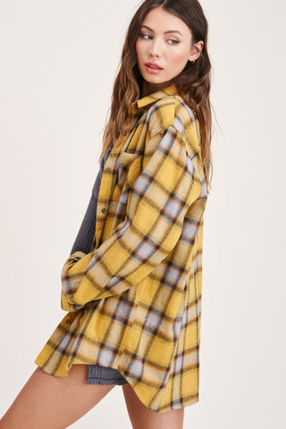 Oversized Plaid Shirt – Your Effortless Style Staple