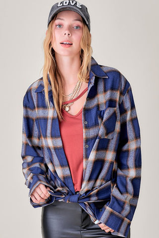 Oversized Plaid Shirt – Your Effortless Style Staple