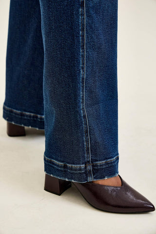 Lux Retro Wide Leg Jeans Dark Fade Indigo final detail view