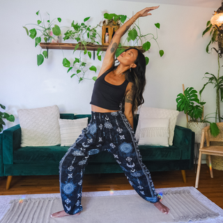 Twilight Lotus Harem Pants with Pockets - Fitkitty Culture Athleisure Wear, Yoga Wear &  Women's Clothing