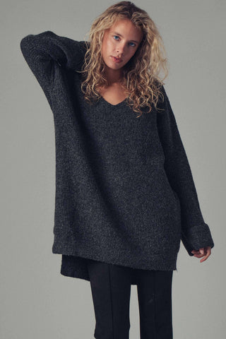 Oversized Knit V-Neck Sweater Tunic Top - Fitkitty Culture Athleisure Wear, Yoga Wear &  Women's Clothing