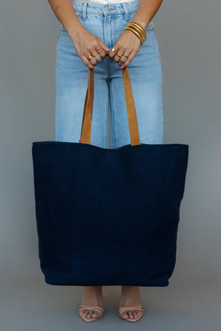 Navy Drink On The Beach Tote - Fitkitty Culture Athleisure Wear, Yoga Wear &  Women's Clothing