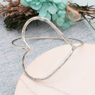Hammered Open-Heart Bangle — Silver – alternate product view 2