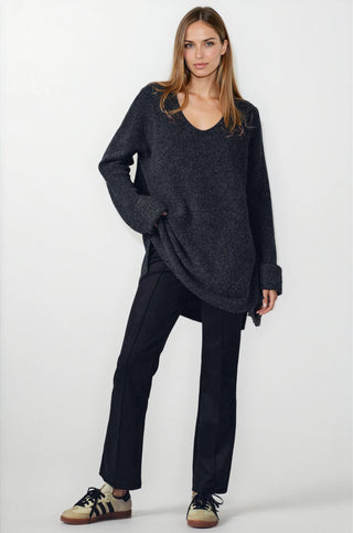 Oversized Knit V-Neck Sweater Tunic Top - Fitkitty Culture Athleisure Wear, Yoga Wear &  Women's Clothing