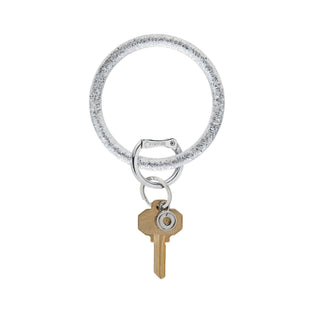 Silver-glitter Resin Big O bracelet keychain with polished clasp and brass key