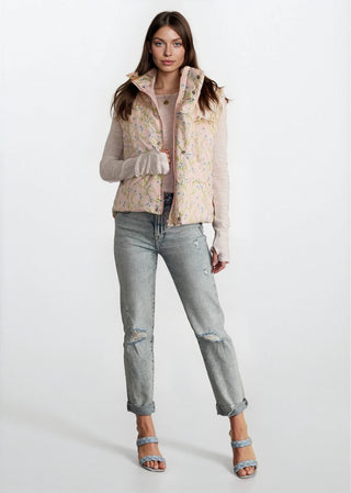 Light Pink Floral Puffer Vest - Fitkitty Culture Athleisure Wear, Yoga Wear &  Women's Clothing