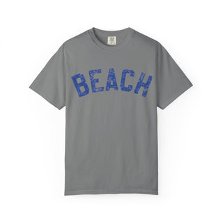 Gray tshirt with beach on it 