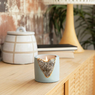 Burnt Sesame Essence Candle – alternate product view 2