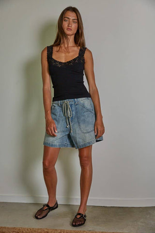Ribbed Seamless Tank with Lace Trim