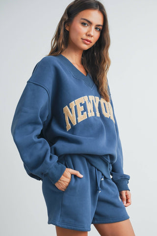 New York V-Neck Sweatshirt