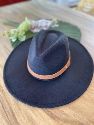 Structured Wide Brim Panama Hat in Vegan Felt, Hat, Queens, INC, Fitkitty Culture